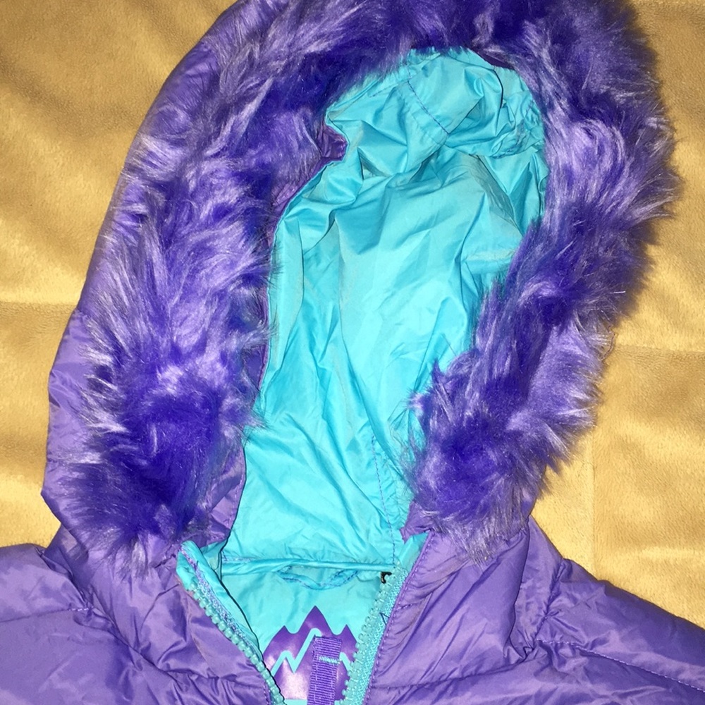 Snowzu Winter jacket. - Picture 2 of 4